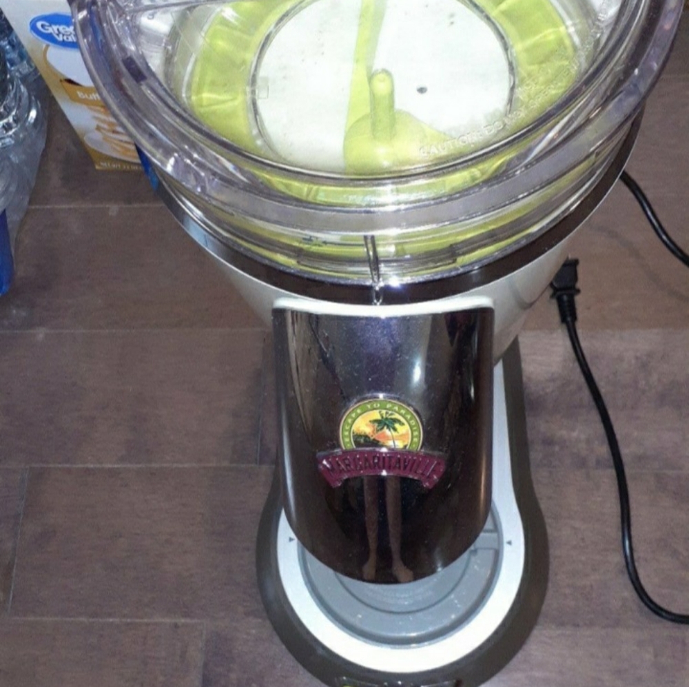 Margarita villa machine